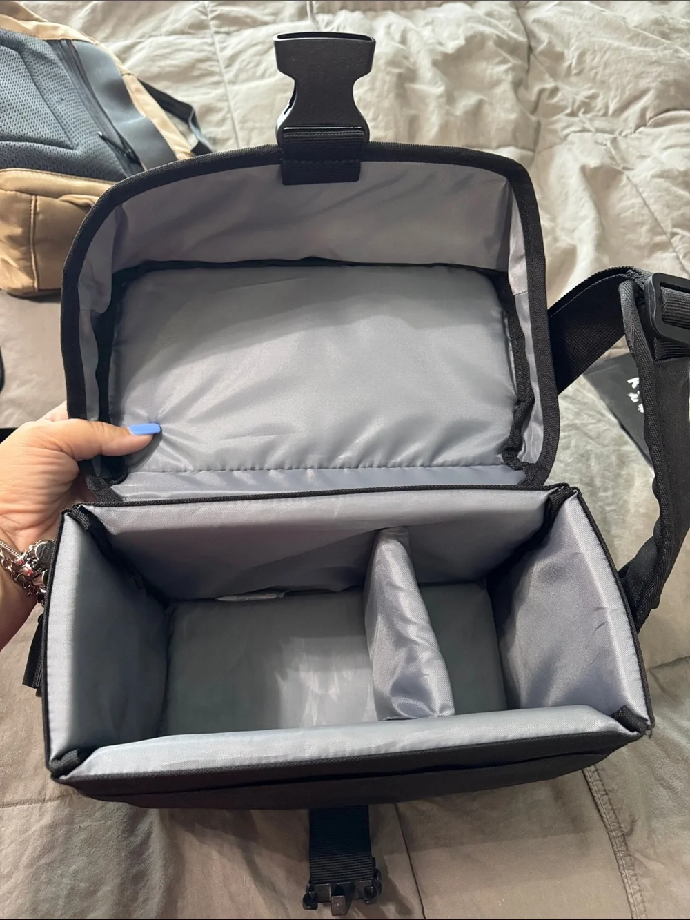 Canon Black Camera Bag with Quick-Release Buckle